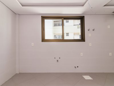 Apartamento à venda com 169m², 3 quartos, 1 suíte, 4 vagas no bairro Petrópolis em Porto Alegre - Foto 15