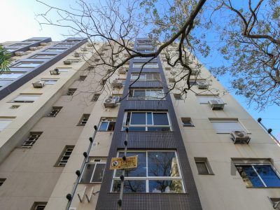 Apartamento à venda com 61m², 2 quartos, -1 vaga no bairro Cristal em Porto Alegre - Foto 2