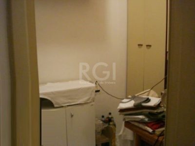 Apartamento à venda com 145m², 4 quartos, 2 suítes, 1 vaga no bairro Farroupilha em Porto Alegre - Foto 13