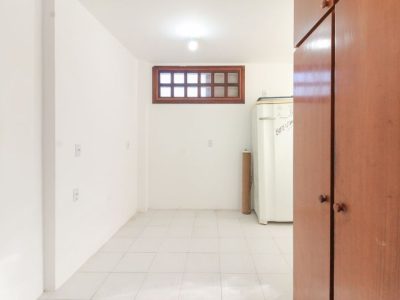 Casa à venda com 79m², 2 quartos, 1 vaga no bairro Tristeza em Porto Alegre - Foto 16