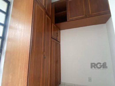 Apartamento à venda com 132m², 4 quartos, 1 suíte, 2 vagas no bairro Independência em Porto Alegre - Foto 26