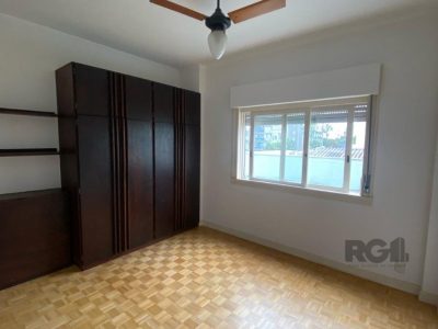 Apartamento à venda com 132m², 4 quartos, 1 suíte, 2 vagas no bairro Independência em Porto Alegre - Foto 13