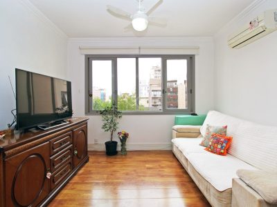 Apartamento à venda com 77m², 2 quartos no bairro Floresta em Porto Alegre - Foto 3