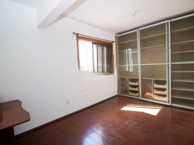 Apartamento à venda com 77m², 2 quartos, 1 vaga no bairro Chácara das Pedras em Porto Alegre - Foto 6