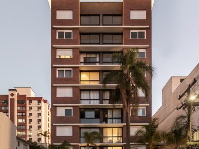 Apartamento à venda com 73m², 2 quartos, 1 suíte, 2 vagas no bairro Petrópolis em Porto Alegre - Foto 7