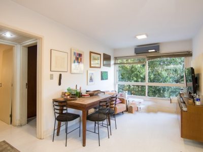 Apartamento à venda com 82m², 2 quartos, 1 vaga no bairro Petrópolis em Porto Alegre - Foto 2