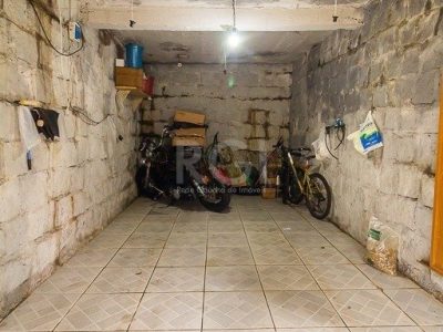 Casa à venda com 148m², 2 quartos, 1 vaga no bairro Partenon em Porto Alegre - Foto 26