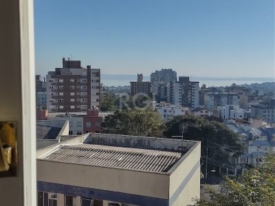 Cobertura à venda com 153m², 3 quartos, 1 suíte, 1 vaga no bairro Tristeza em Porto Alegre - Foto 36