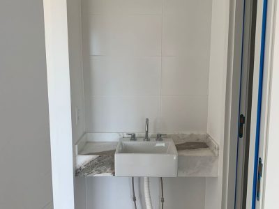 Apartamento à venda com 40m², 1 quarto, 1 vaga no bairro Azenha em Porto Alegre - Foto 24