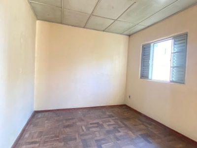 Casa à venda com 238m², 4 quartos, 4 vagas no bairro Protásio Alves em Porto Alegre - Foto 21