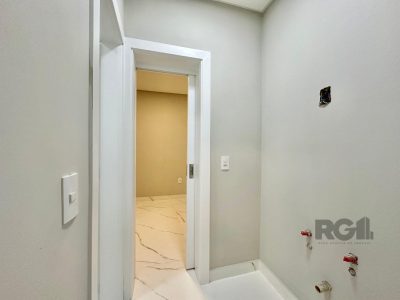 Casa à venda com 173m², 3 quartos, 3 suítes, 2 vagas no bairro Zona Nova em Capão da Canoa - Foto 20