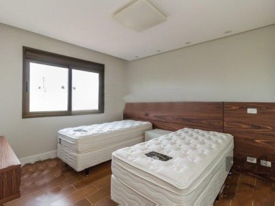 Apartamento à venda com 265m², 4 quartos, 3 suítes, 4 vagas no bairro Bela Vista em Porto Alegre - Foto 11