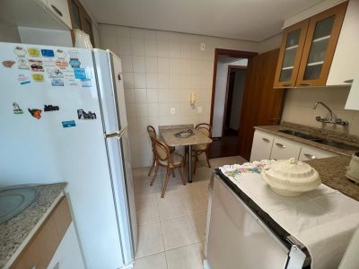 Apartamento à venda com 102m², 2 quartos, 1 suíte, 1 vaga no bairro Menino Deus em Porto Alegre - Foto 15