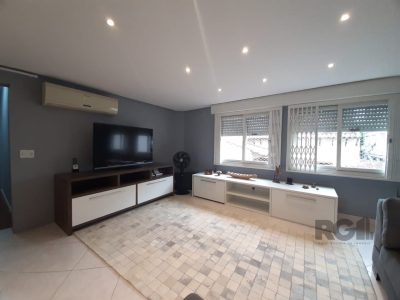 Apartamento à venda com 128m², 3 quartos, 1 vaga no bairro Santana em Porto Alegre - Foto 4