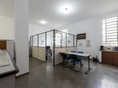 Depósito/Pavilhão à venda com 2.203m², 30 vagas no bairro São João em Porto Alegre - Foto 10