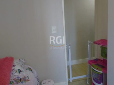 Apartamento à venda com 67m², 3 quartos, 1 suíte, 2 vagas no bairro Tristeza em Porto Alegre - Foto 17