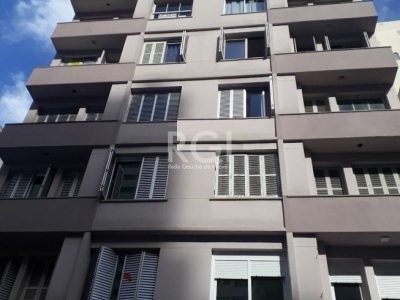 Apartamento à venda com 85m², 3 quartos no bairro Centro em Porto Alegre - Foto 20