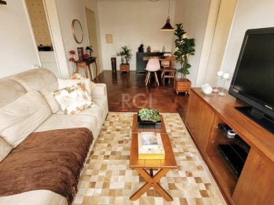 Apartamento à venda com 79m², 2 quartos, 1 vaga no bairro Menino Deus em Porto Alegre - Foto 4