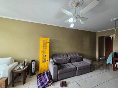 Apartamento à venda com 86m², 3 quartos, 1 suíte, 1 vaga no bairro Tristeza em Porto Alegre - Foto 10