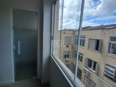 Apartamento à venda com 89m², 3 quartos no bairro Bom Fim em Porto Alegre - Foto 8