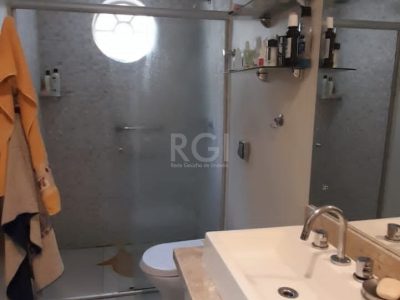 Cobertura à venda com 234m², 3 quartos, 1 suíte, 2 vagas no bairro Santana em Porto Alegre - Foto 12