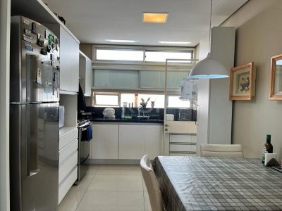 Apartamento à venda com 125m², 3 quartos, 1 suíte, 2 vagas no bairro Auxiliadora em Porto Alegre - Foto 10