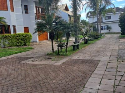 Casa à venda com 200m², 3 quartos, 1 suíte, 4 vagas no bairro Sarandi em Porto Alegre - Foto 21