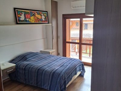 Casa à venda com 200m², 3 quartos, 1 suíte, 4 vagas no bairro Sarandi em Porto Alegre - Foto 9