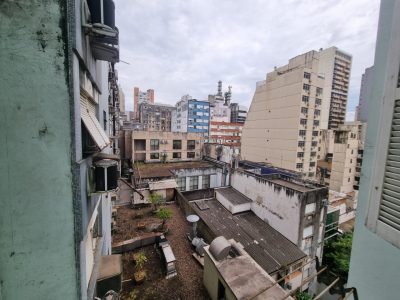 Apartamento à venda com 48m², 2 quartos no bairro Centro Histórico em Porto Alegre - Foto 3