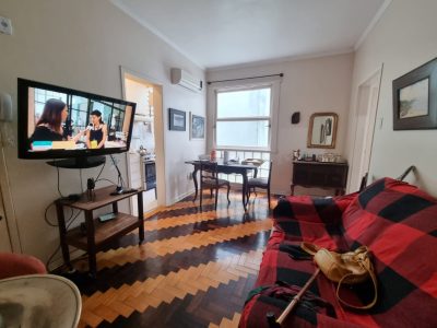 Apartamento à venda com 48m², 2 quartos no bairro Centro Histórico em Porto Alegre - Foto 8