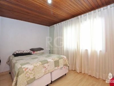 Casa à venda com 295m², 4 quartos, 1 suíte, 6 vagas no bairro Tristeza em Porto Alegre - Foto 11