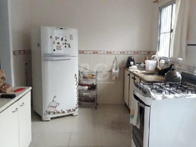 Casa à venda com 350m², 2 quartos, 3 vagas no bairro Vila Ipiranga em Porto Alegre - Foto 8