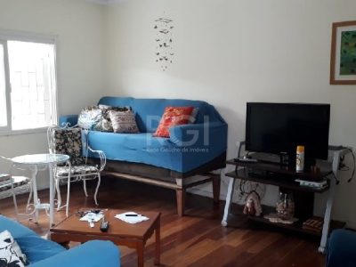 Casa à venda com 350m², 2 quartos, 3 vagas no bairro Vila Ipiranga em Porto Alegre - Foto 11