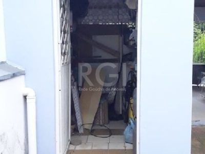 Casa à venda com 350m², 2 quartos, 3 vagas no bairro Vila Ipiranga em Porto Alegre - Foto 12