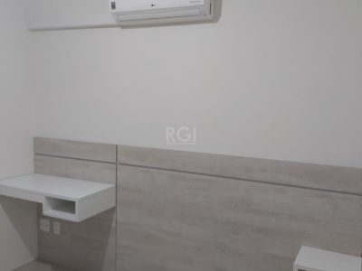 Apartamento à venda com 86m², 2 quartos, 1 suíte, 2 vagas no bairro Santo Antônio em Porto Alegre - Foto 9