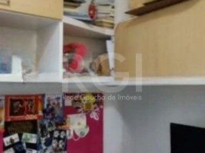 Apartamento à venda com 67m², 3 quartos, 1 suíte, 1 vaga no bairro Partenon em Porto Alegre - Foto 16