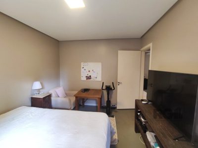 Cobertura à venda com 199m², 3 quartos, 1 suíte, 2 vagas no bairro Bela Vista em Porto Alegre - Foto 30