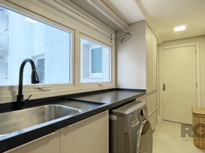 Apartamento à venda com 159m², 4 quartos, 3 suítes, 3 vagas no bairro Menino Deus em Porto Alegre - Foto 31