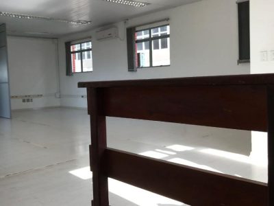 Pavilhão à venda com 1.650m² no bairro Anchieta em Porto Alegre - Foto 13