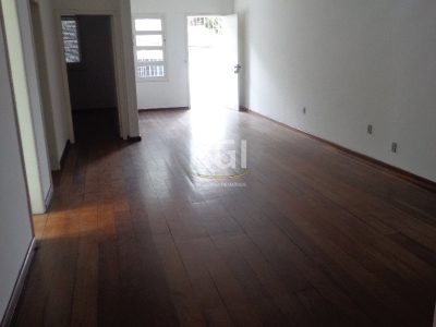 Casa à venda com 270m², 3 quartos, 2 vagas no bairro Higienópolis em Porto Alegre - Foto 3