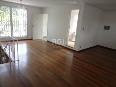 Casa à venda com 270m², 3 quartos, 2 vagas no bairro Higienópolis em Porto Alegre - Foto 10