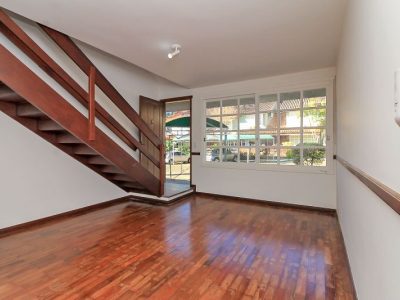 Casa à venda com 79m², 2 quartos, 1 vaga no bairro Tristeza em Porto Alegre - Foto 8