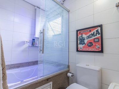 Apartamento à venda com 106m², 3 quartos, 1 suíte, 2 vagas no bairro Rio Branco em Porto Alegre - Foto 14