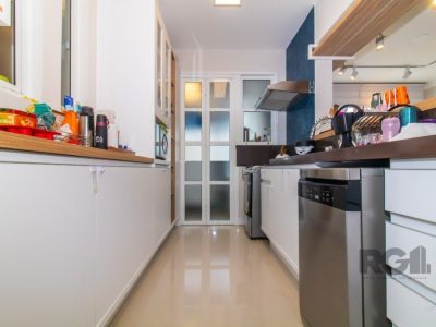 Apartamento à venda com 110m², 3 quartos, 1 suíte, 2 vagas no bairro Rio Branco em Porto Alegre - Foto 4