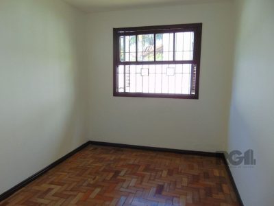 Casa à venda com 84m², 2 quartos, 2 vagas no bairro Jardim Botânico em Porto Alegre - Foto 4