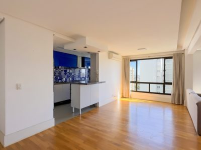 Apartamento à venda com 78m², 3 quartos, 1 suíte, 2 vagas no bairro Passo d'Areia em Porto Alegre - Foto 5