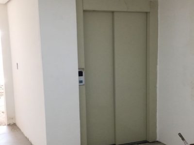 Apartamento à venda com 78m², 2 quartos, 1 suíte, 1 vaga no bairro Menino Deus em Porto Alegre - Foto 13