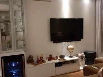 Apartamento à venda com 70m², 3 quartos, 1 suíte, 1 vaga no bairro Partenon em Porto Alegre - Foto 4