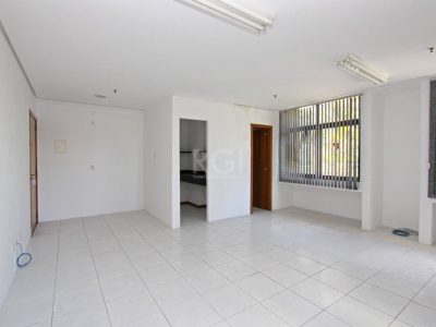 Conjunto/Sala à venda com 41m² no bairro Floresta em Porto Alegre - Foto 3