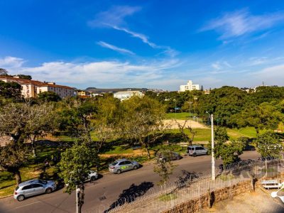 Apartamento à venda com 63m², 3 quartos, 1 vaga no bairro Cristal em Porto Alegre - Foto 4